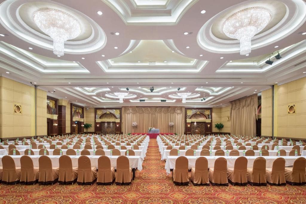 PRINCE PALACE HOTEL