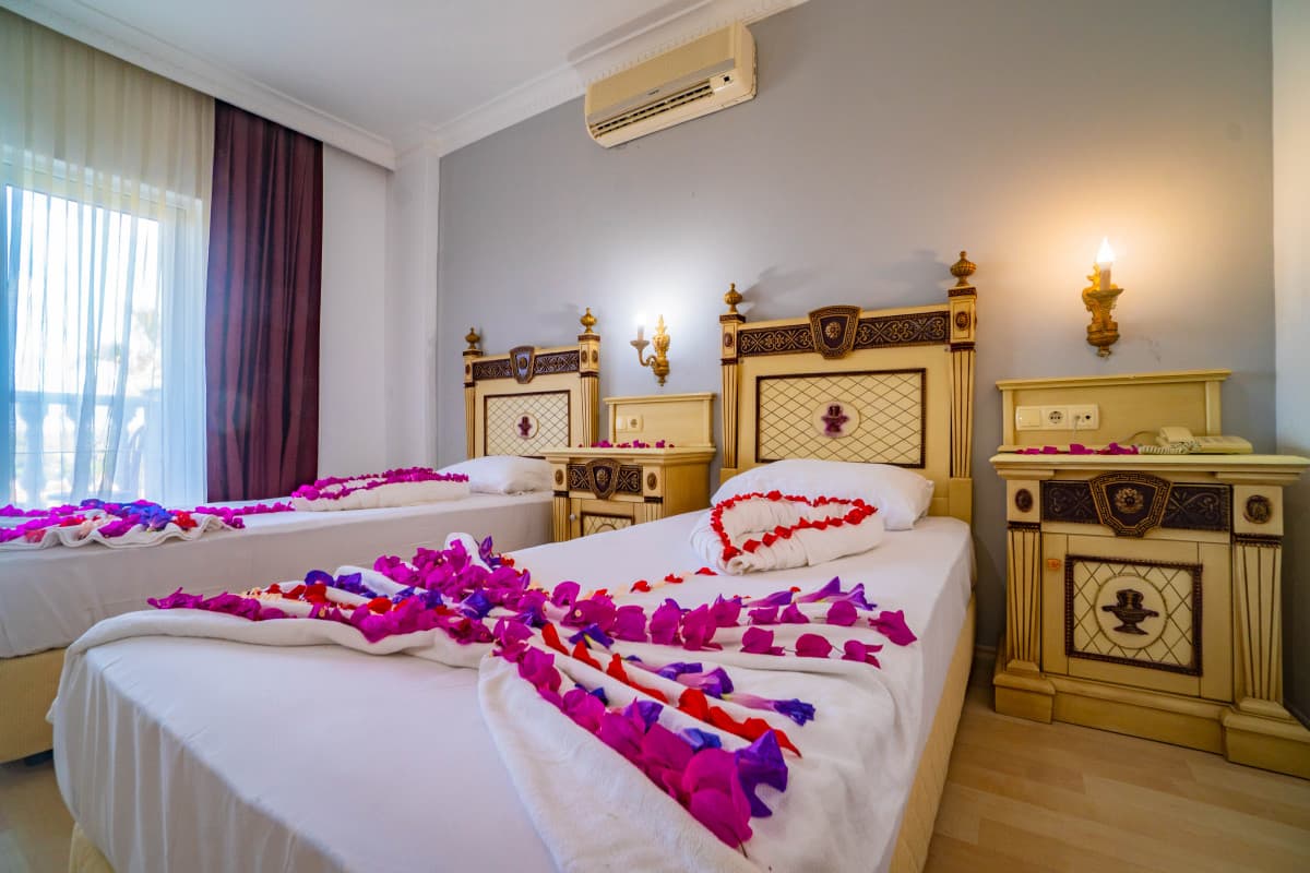Larina Resort & Spa