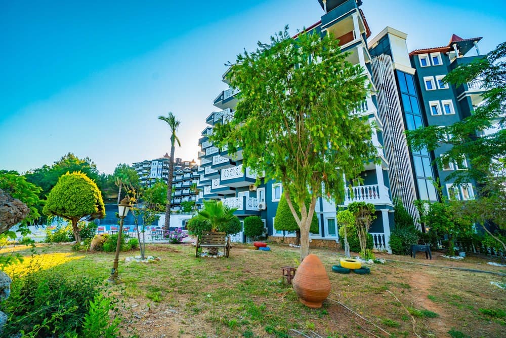 Larina Resort & Spa