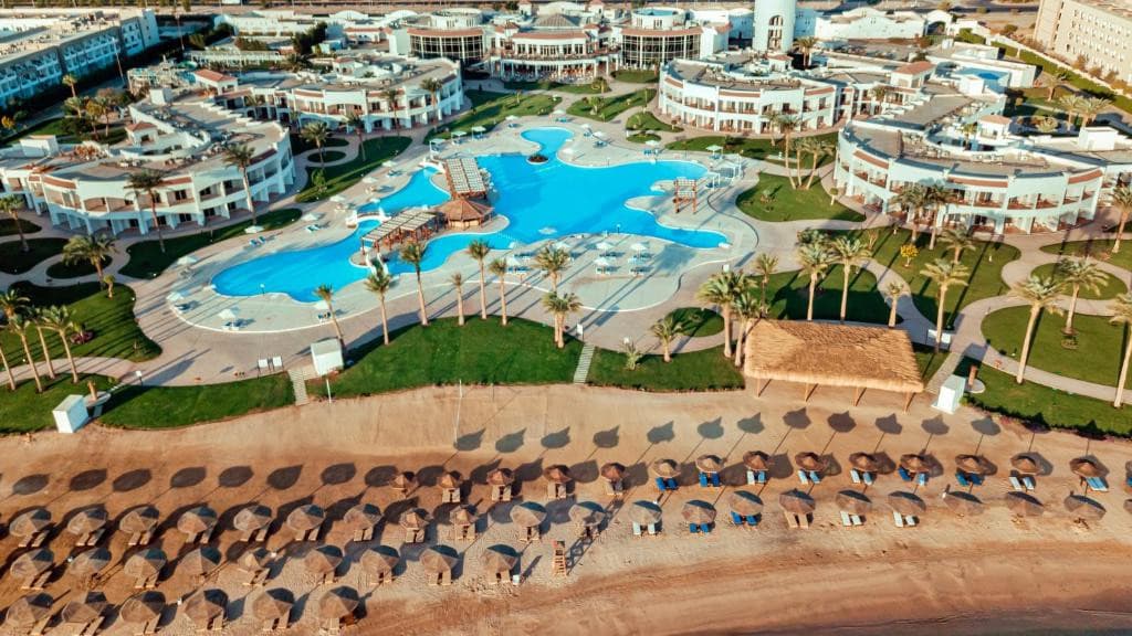 Grand Seas Resort Hostmark