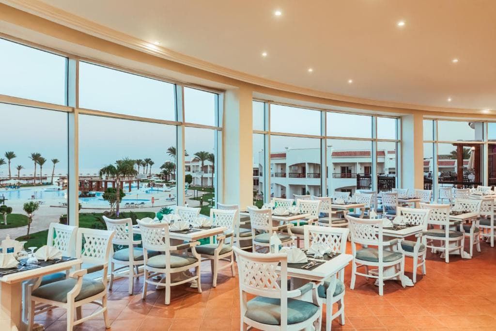 Grand Seas Resort Hostmark