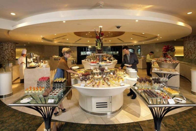 Dusit Thani Bangkok Hotel