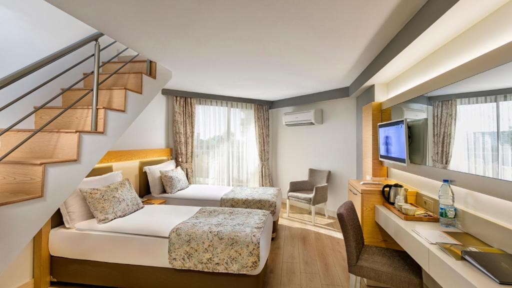 Side Glamour Resort & Spa