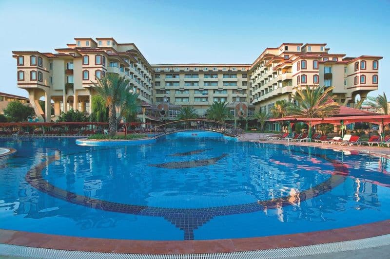 Nova Park Hotel