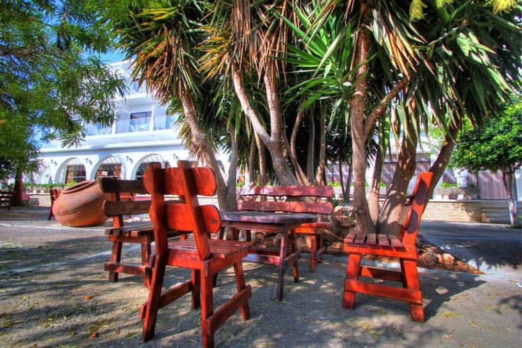 Sveltos Hotel