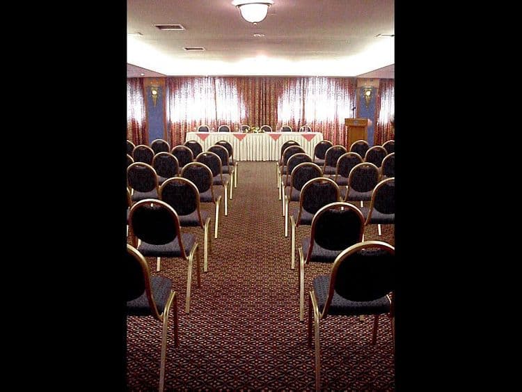 Navarria Hotel