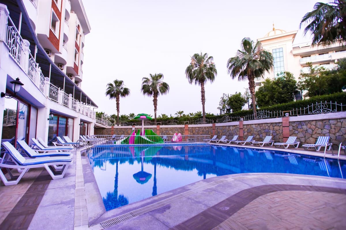 Side Royal Paradise (ex. Desiree Resort Hotel)