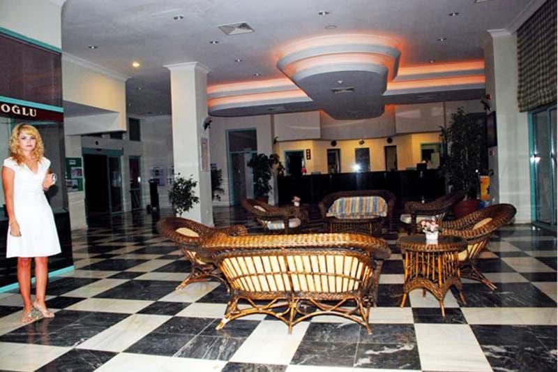 Alanis Hotel