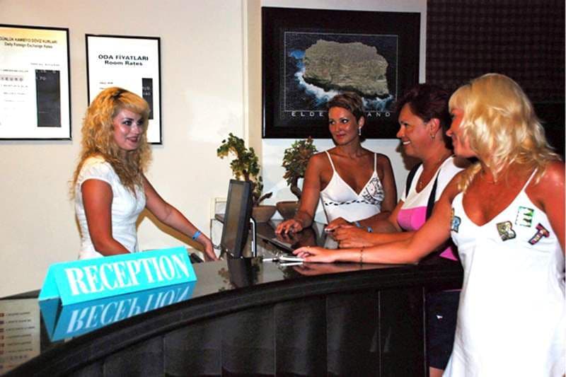 Alanis Hotel