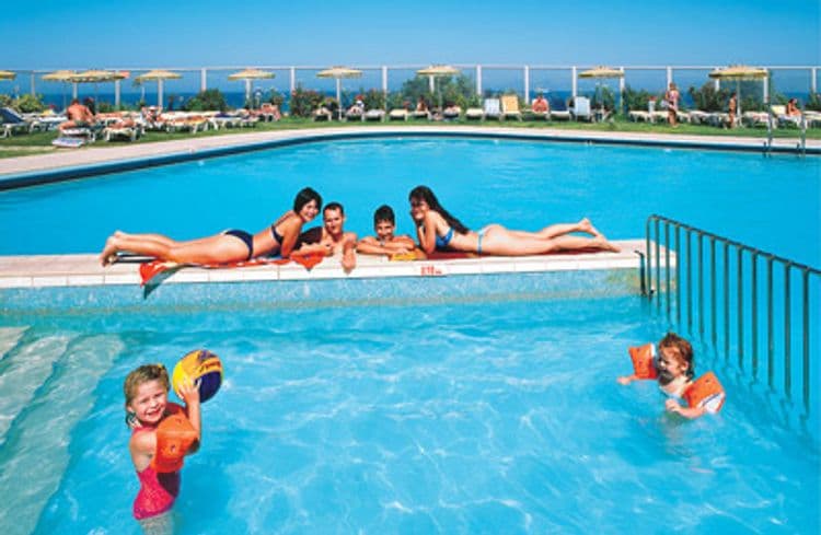 Belvedere Beach Hotel