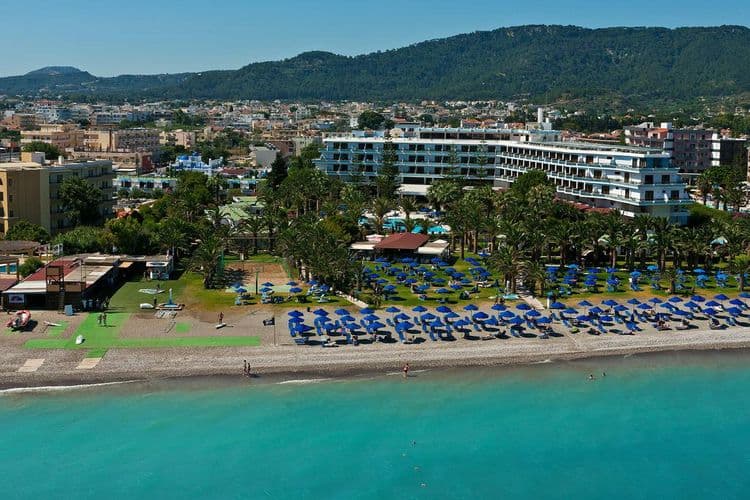 Blue Horizon Palm Beach Hotel & Bungalows