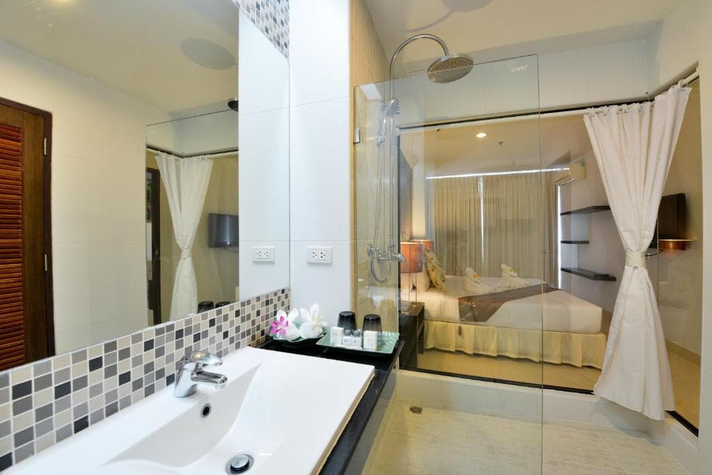 Vogue Hotel