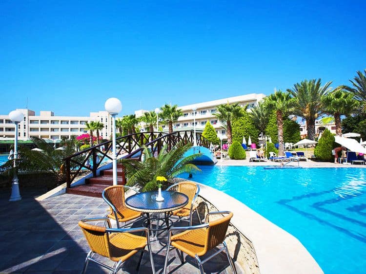Aloe Hotel