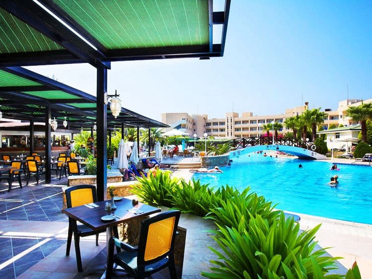 Aloe Hotel