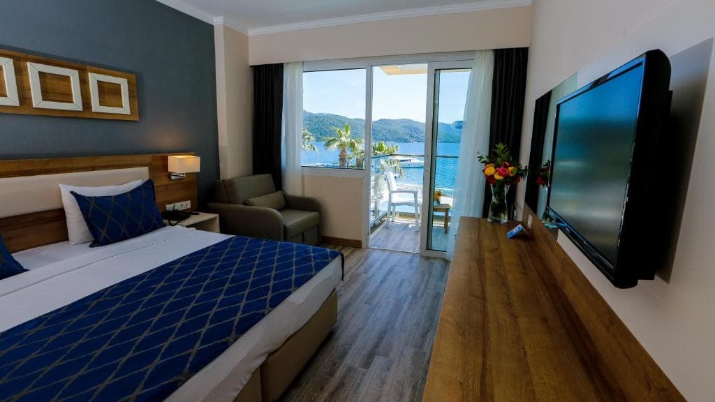 Pgs Hotels Fortezza Beach Resort
