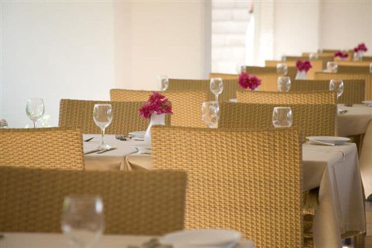 Nissi Park Hotel