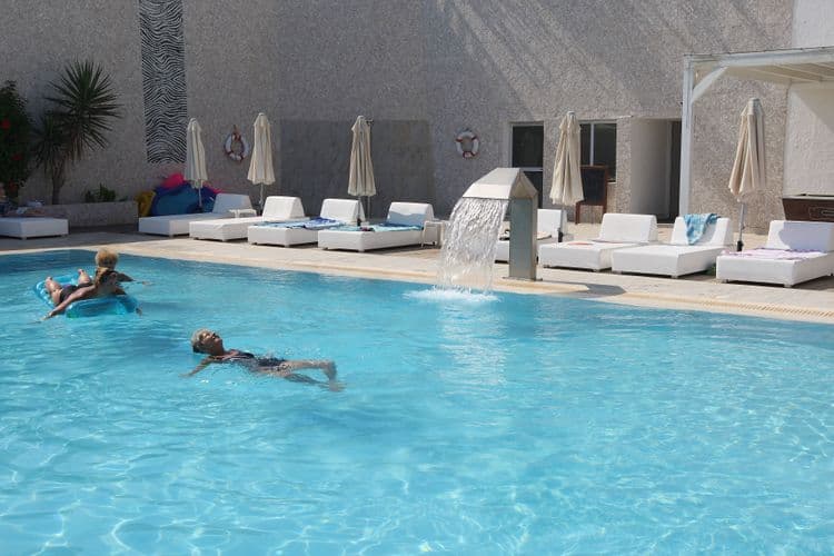 Silver Sands Beach Hotel
