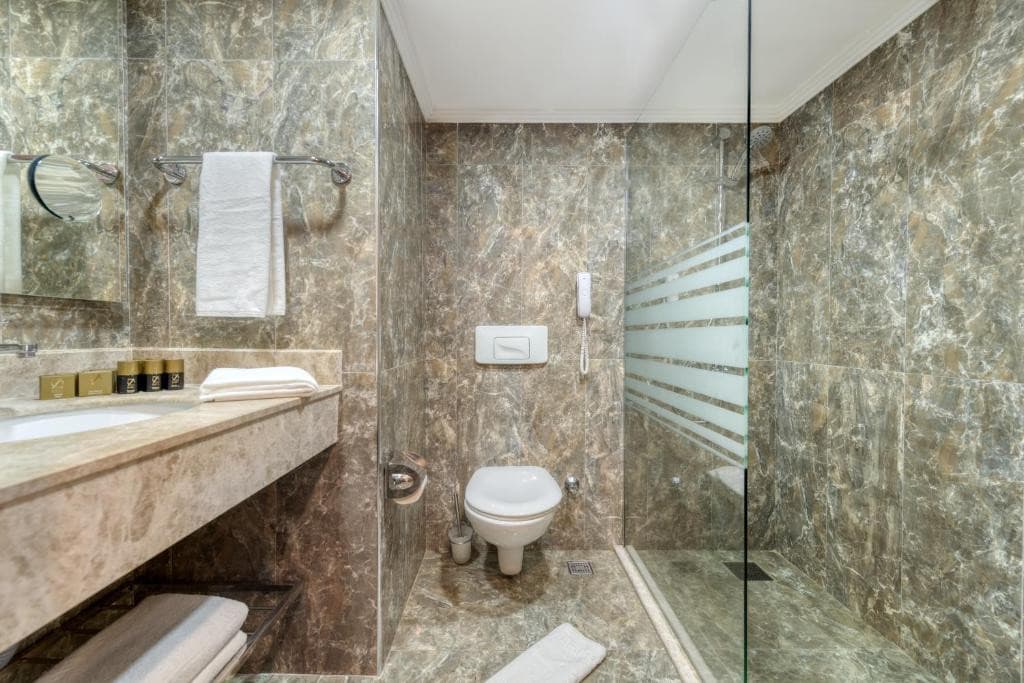 Oz Hotels Incekum Beach Resort