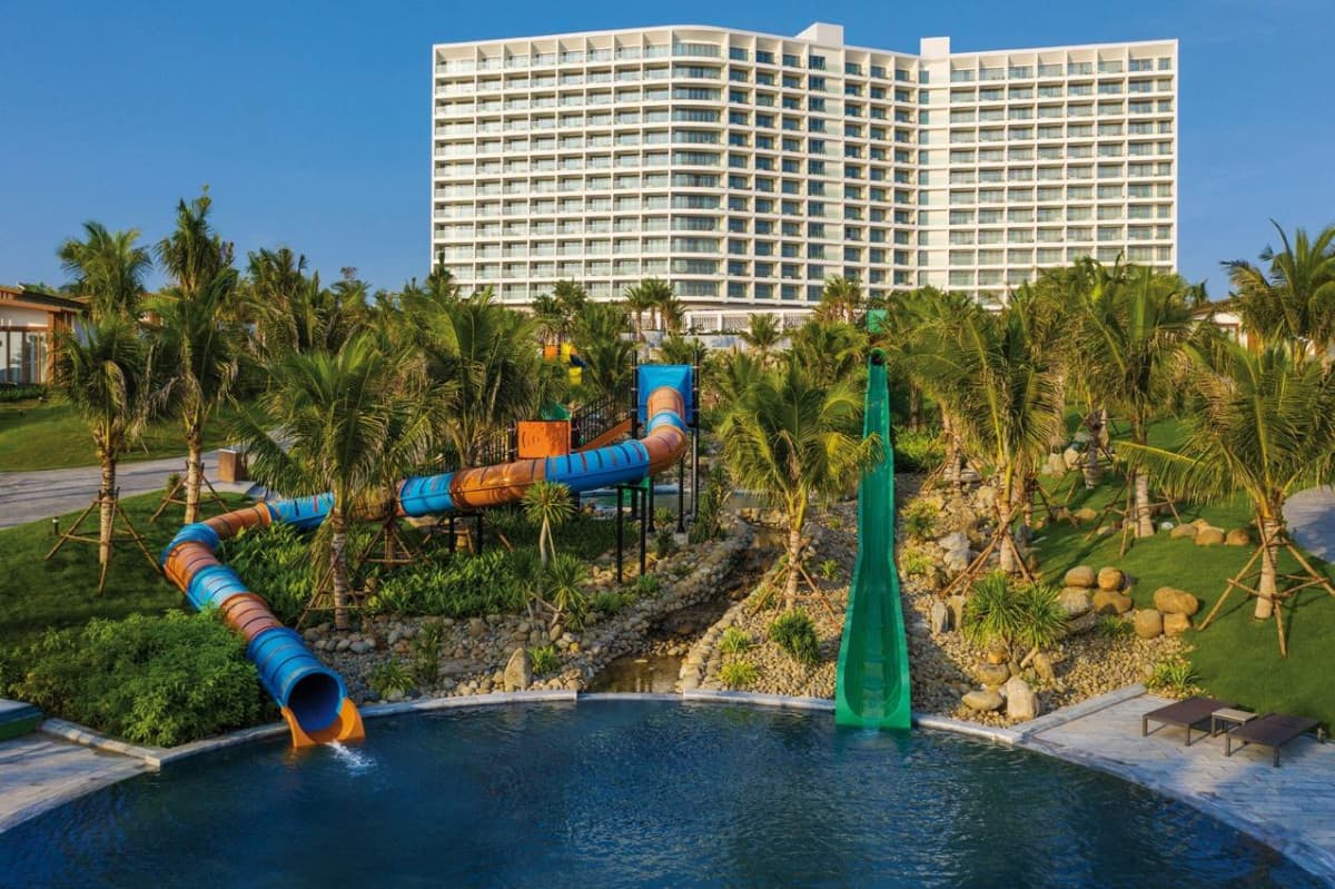 Movenpick Resort 5* - Cam Ranh
