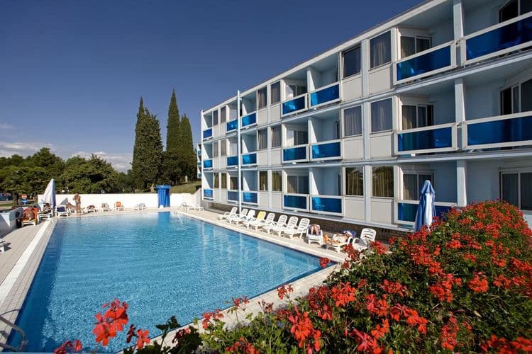 Plavi Hotel