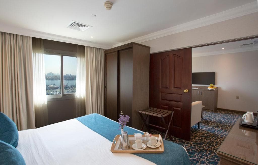 Carlton Tower Hotel Dubai