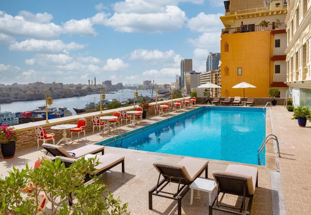 Carlton Tower Hotel Dubai