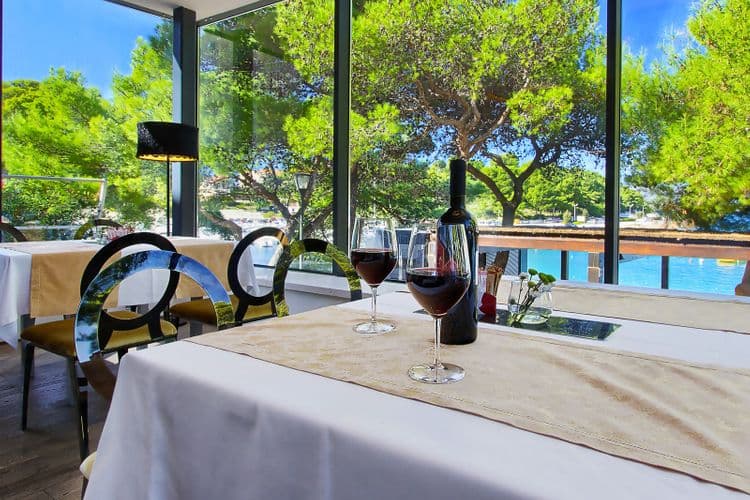Cavtat Hotel