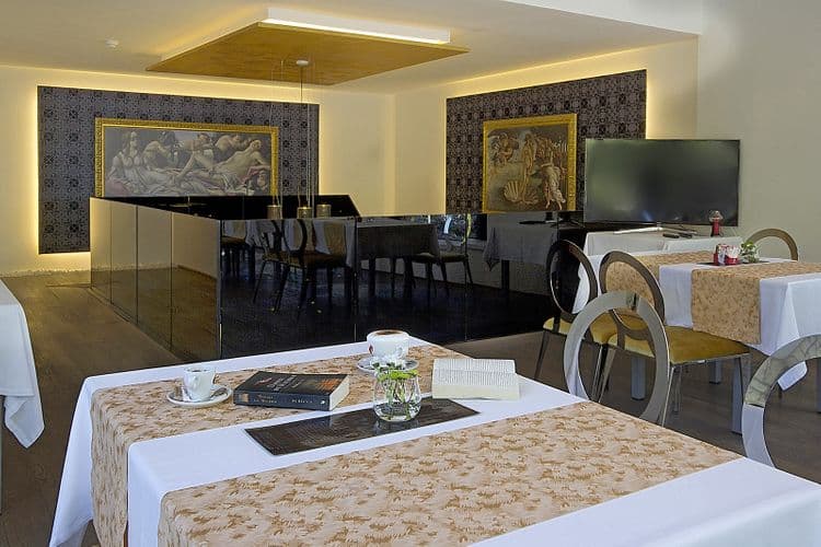 Cavtat Hotel