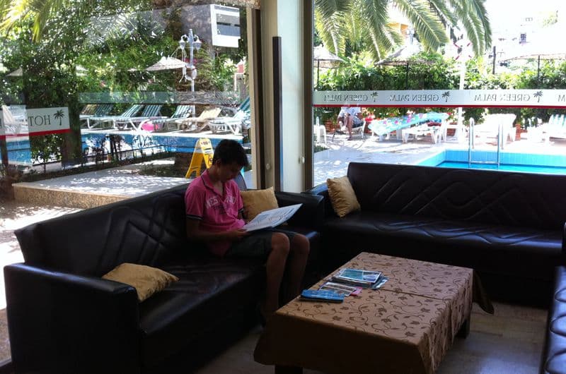 Green Palm Hotel