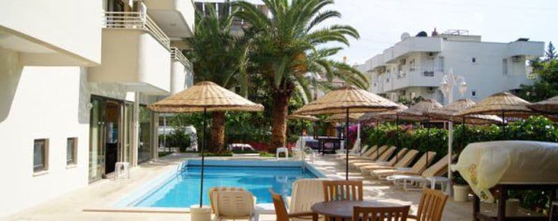 Green Palm Hotel