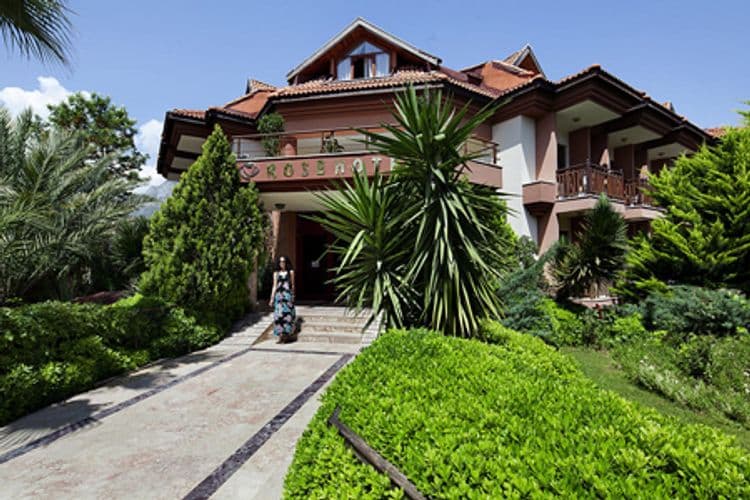 Rose Hotel