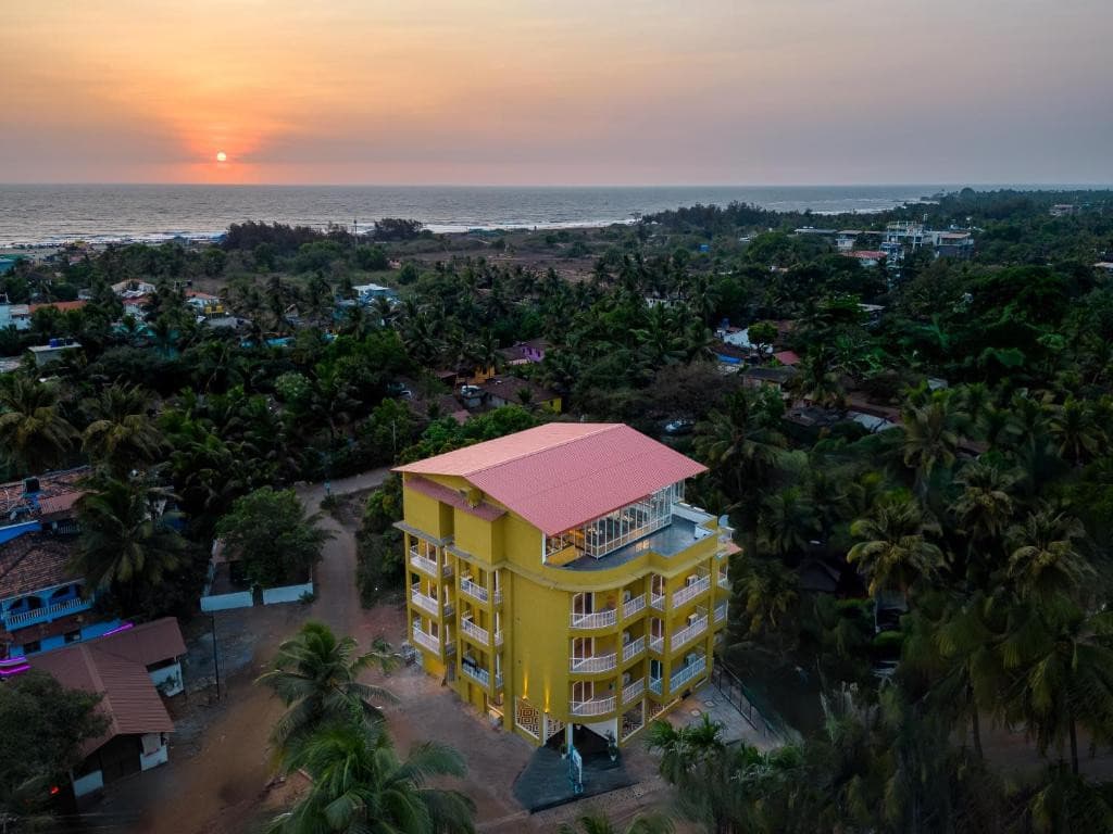 BEDZZZ XCLUSIVE MORJIM GOA