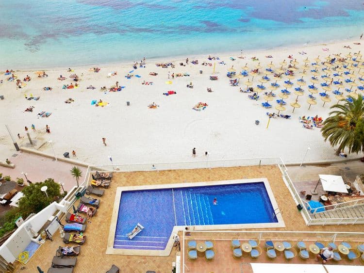 Flamboyan Caribe Hotel