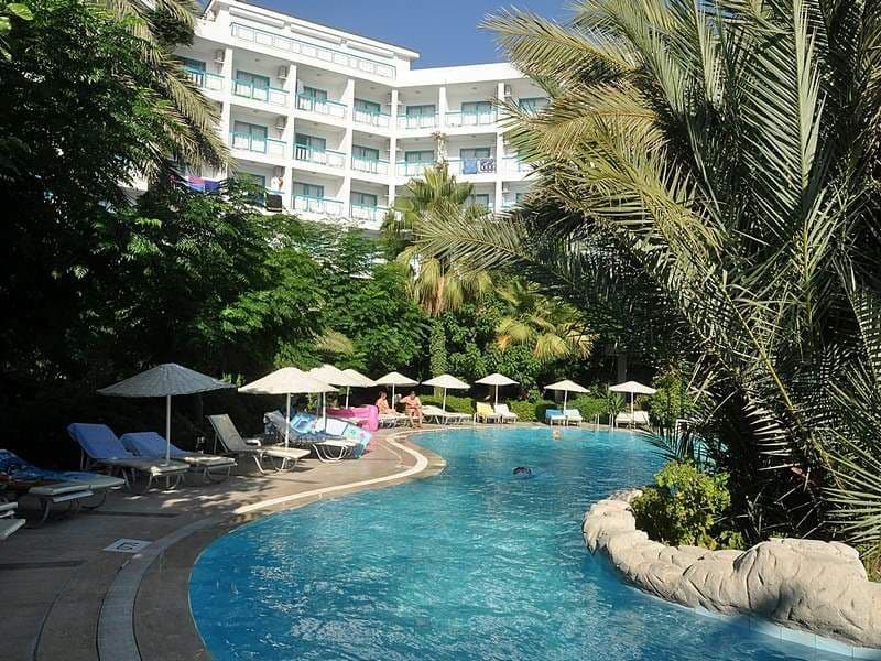 Tropical Beach Hotel