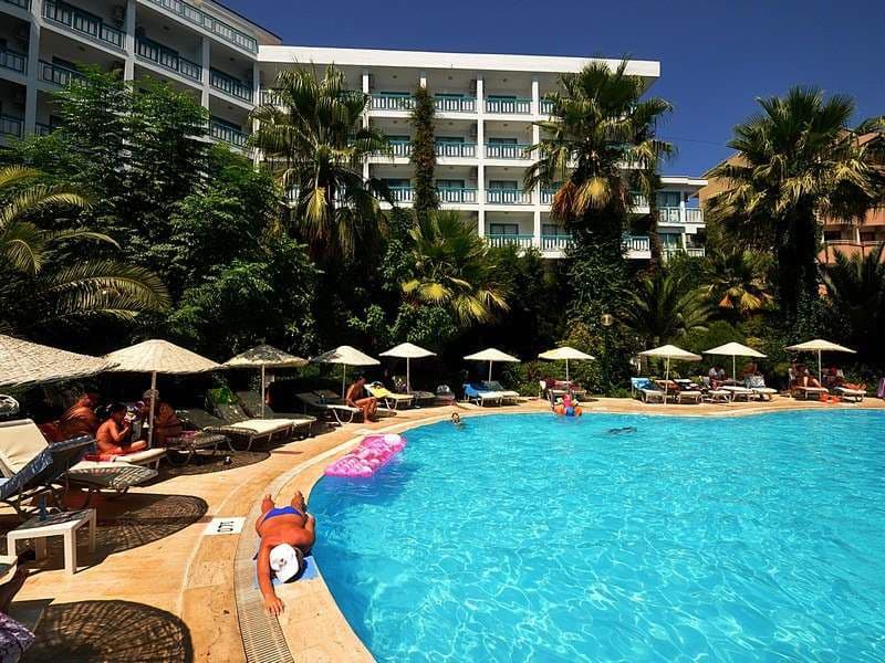 Tropical Beach Hotel