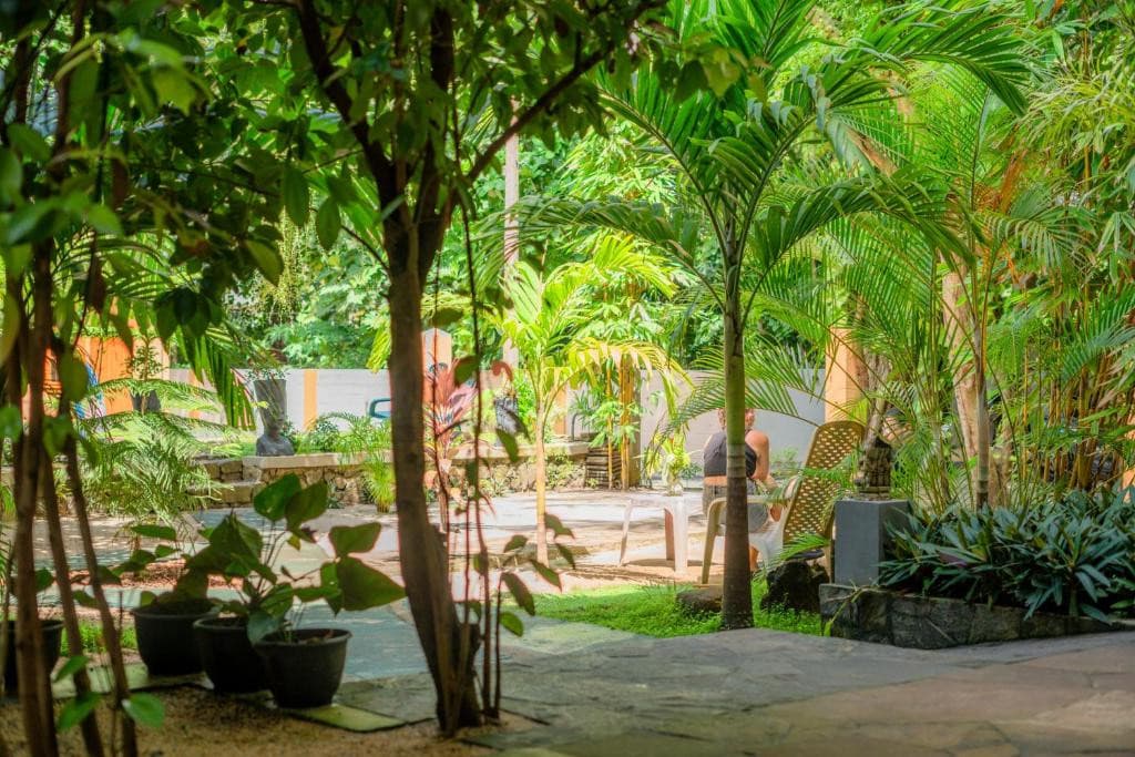 Monkey Villa
