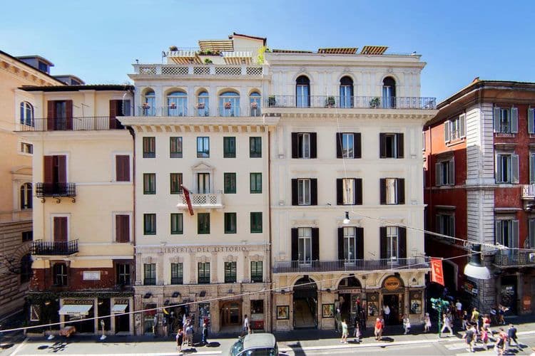 Regno Hotel