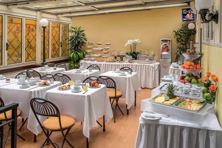 Regno Hotel
