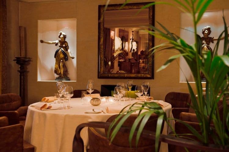 Metropole Hotel