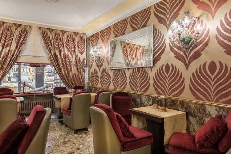 Montecarlo Hotel