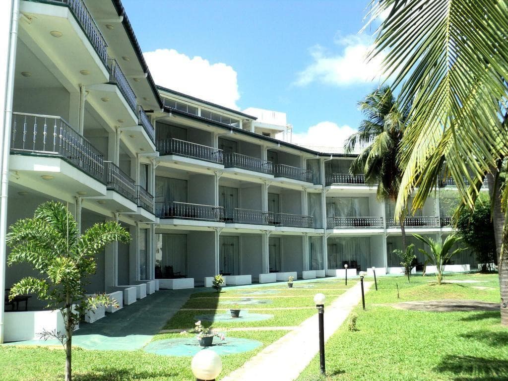 Sea Lotus Park Hotel