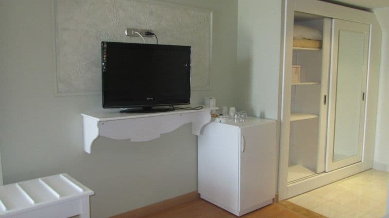 Dessole Royal Rojana Resort
