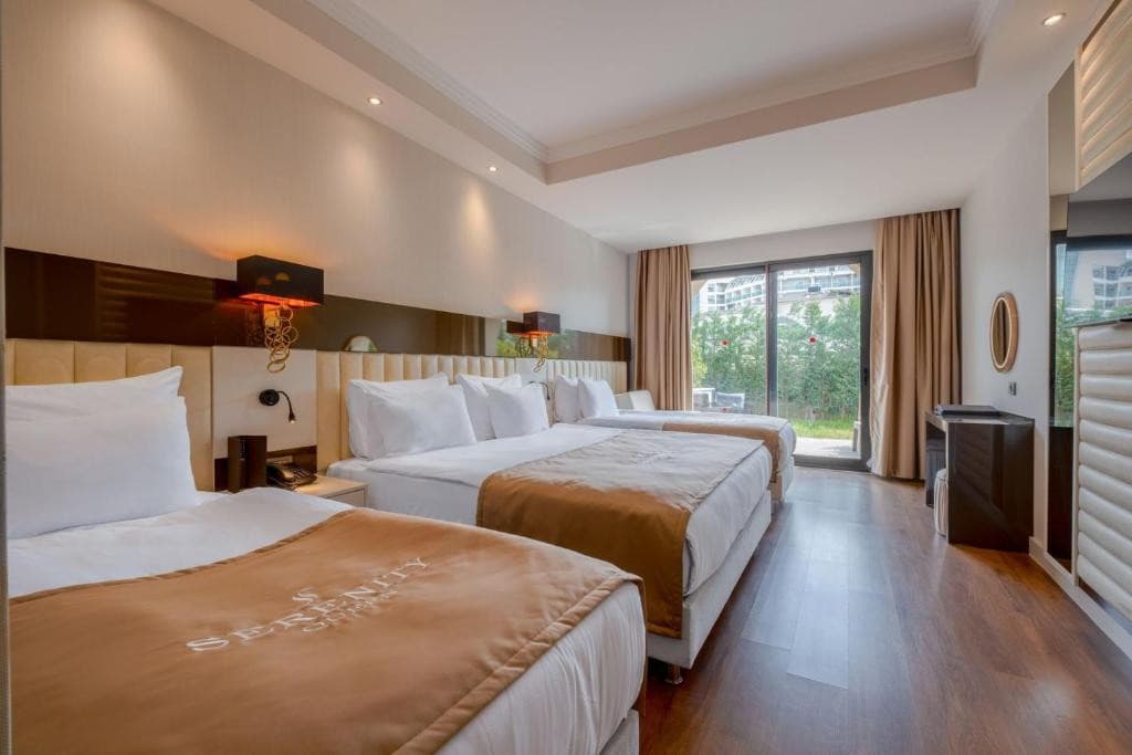 Serenity Queen Hotel
