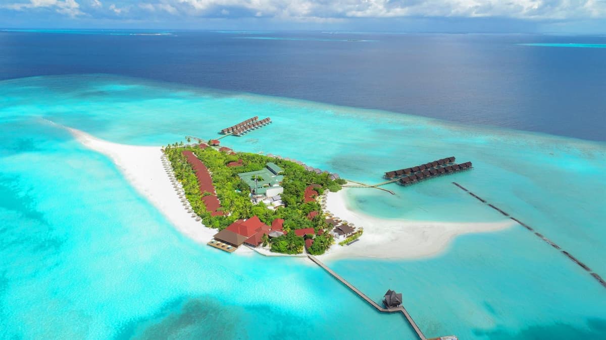 Dhigufaru Island Resort