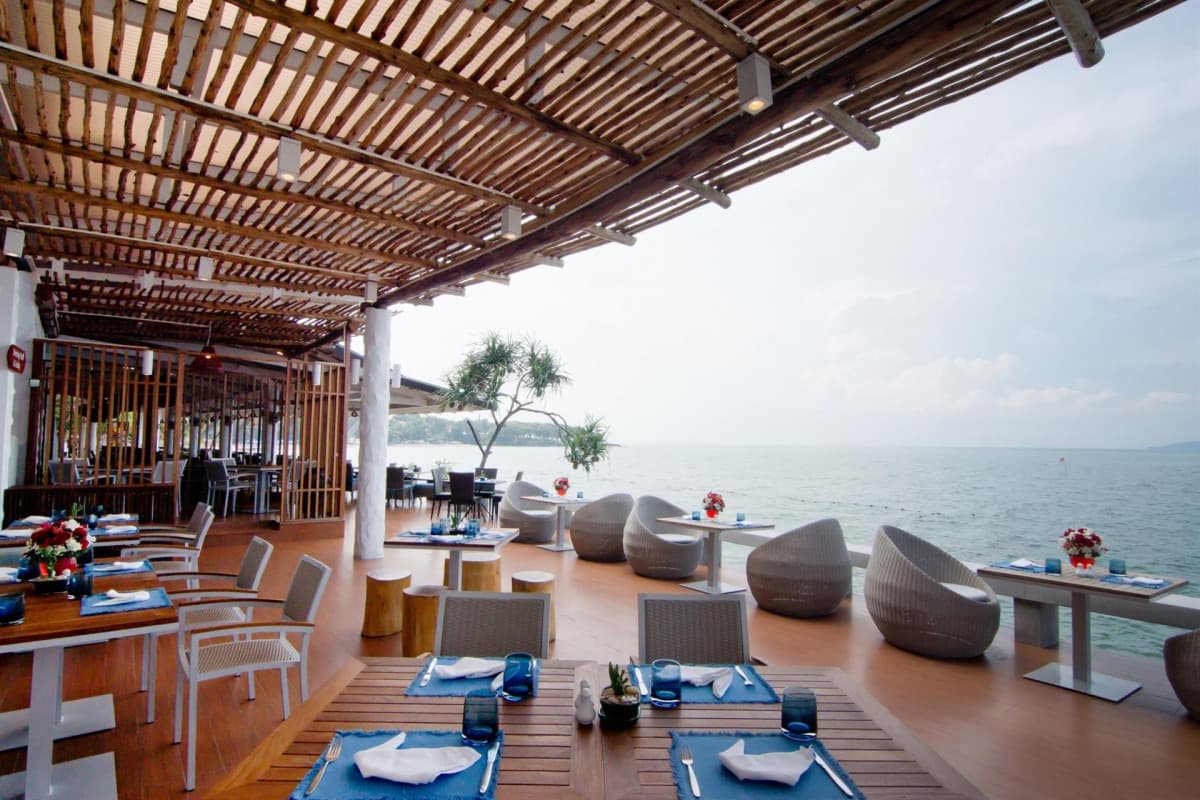 Royal Cliff Beach Hotel