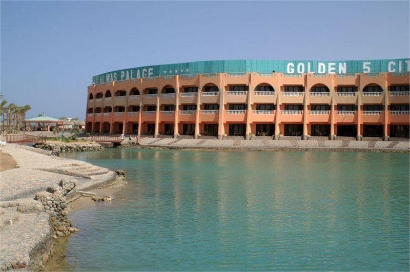 Golden 5 Almas Resort