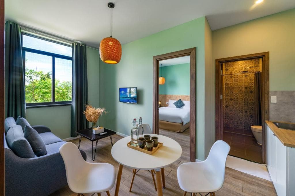 LEAF HOTEL PHU QUOC