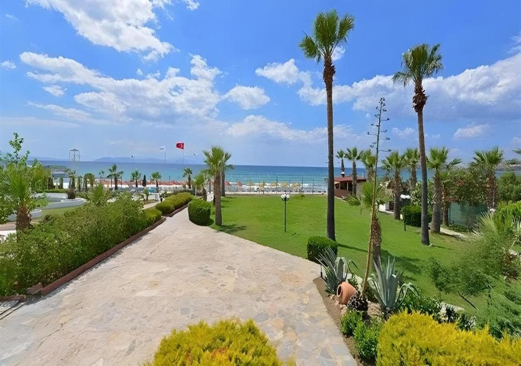 Sentinus Beach Hotel