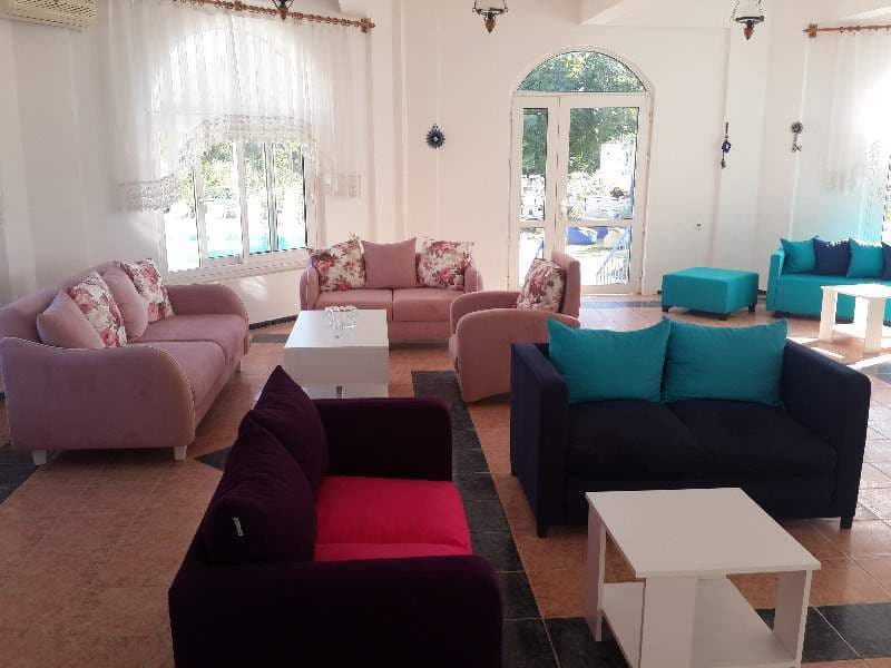 Chronos Beach Hotel
