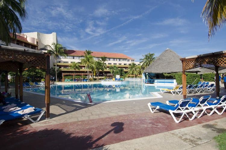 Bella Costa Hotel